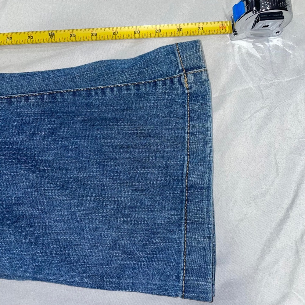 Sofia Jeans by Sofia Vergara Melisa Flare Medium Wash Button Fly Denim Jeans 10 - Picture 6 of 9